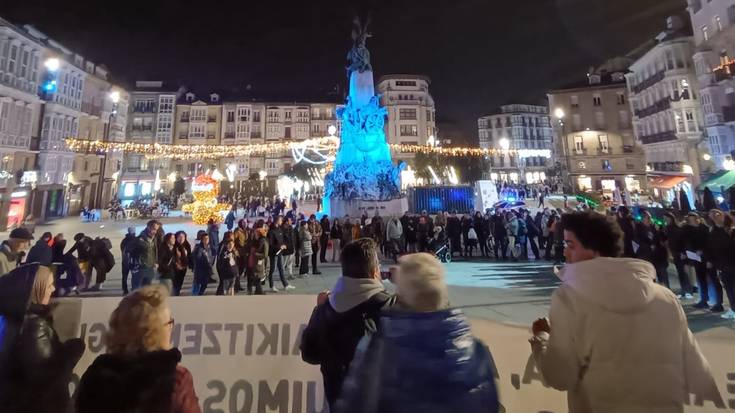 Arrazakeriaren aurkako kafe tertulia egingo dute larunbatean