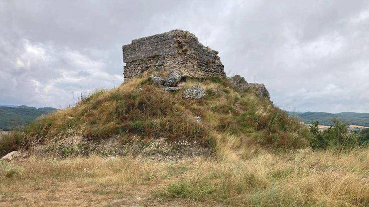 Bernedoko gaztelurako irisgarritasuna erraztuko dute