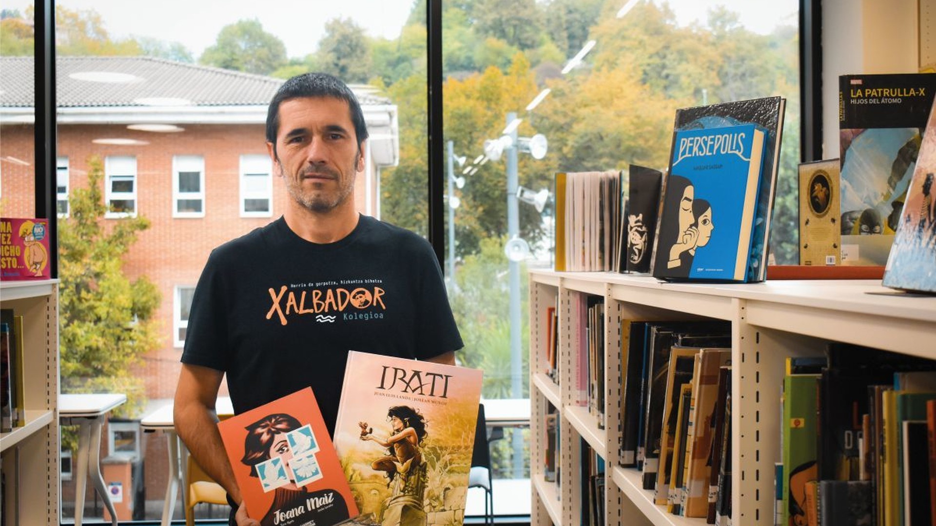 "Eleberri grafiko izenak komiki historikoa degradatzen du"