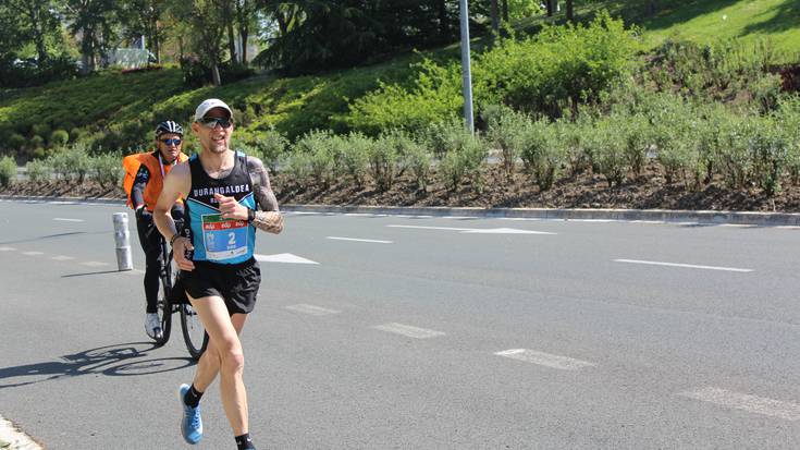 Bost lagunek hartu dute parte Martin Fiz Maratoian