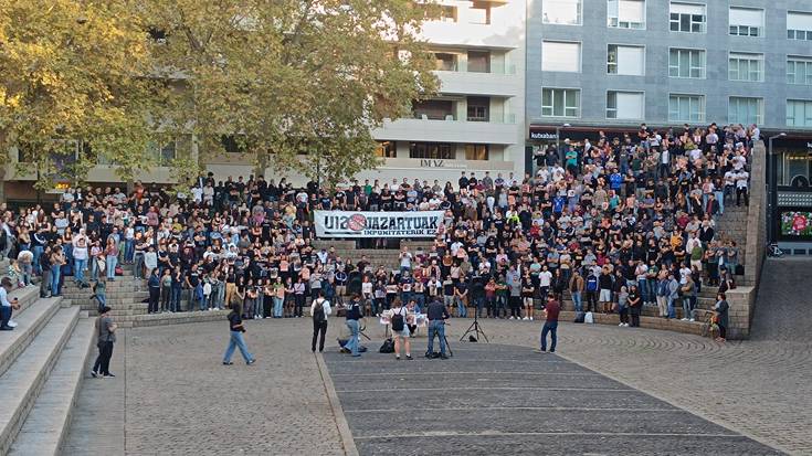 Urriaren 12ko auziperatuentzako absoluzioa eskatuko dute elkarretaratze batean