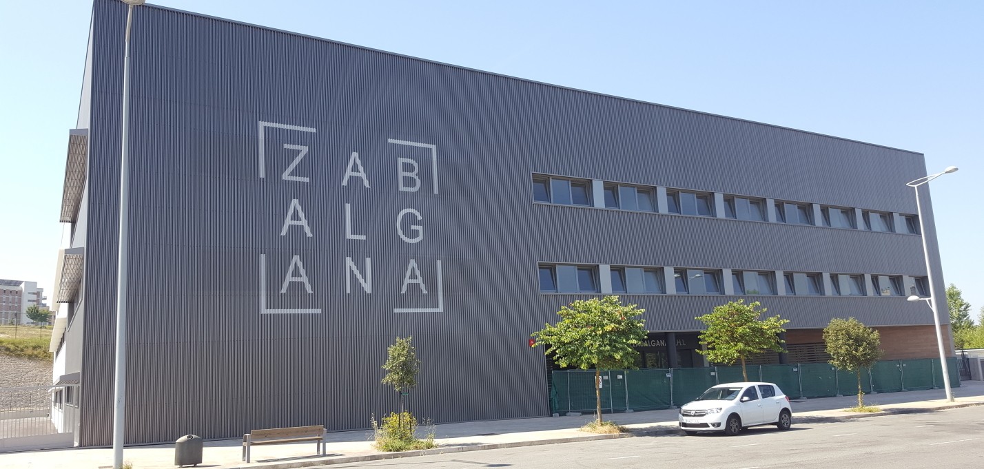 Zabalgana auzoan hezkuntza publiko duina eta kalitatezkoa