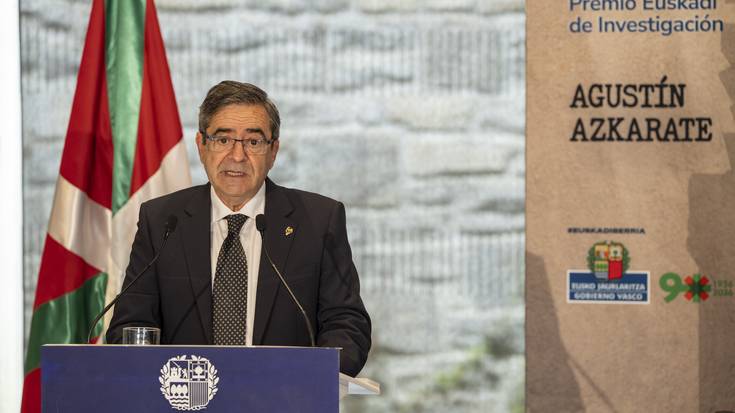 Eztabaida zientifikoen erabilpenaz ohartarazi du Azkaratek