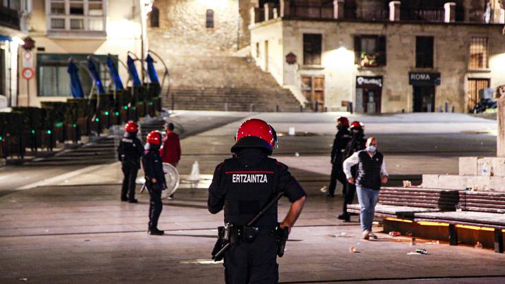 Zerbitzu publikoen alde eta kontrol sozialaren aurkako mobilizazioa deitu dute Gasteizen