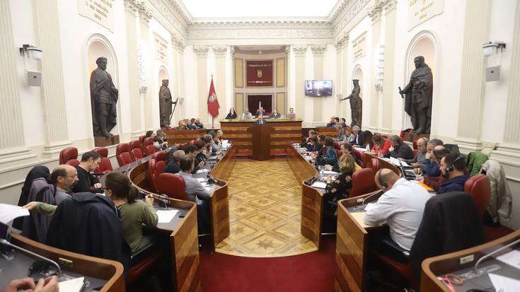 EAJ garaile Araban eta PP Gasteizen, inkesta baten arabera