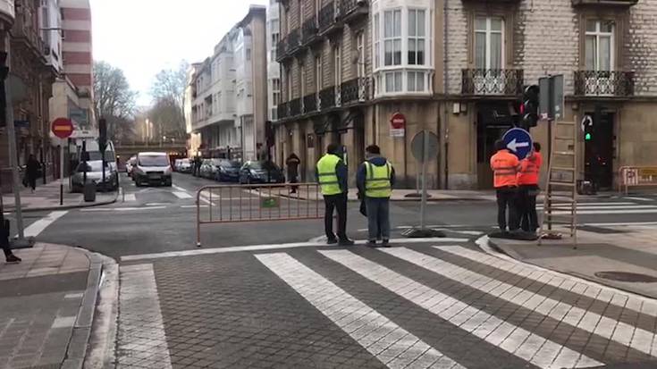 San Antonio eta Manuel Iradier kaleak moztu dituzte Amvisaren obrengatik