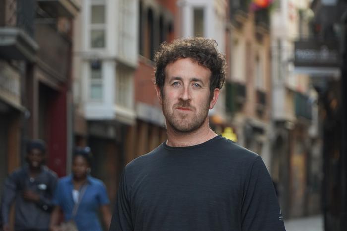 "Jendeak aprobetxatu nahi du orain Irak bisitatu daitekeela"