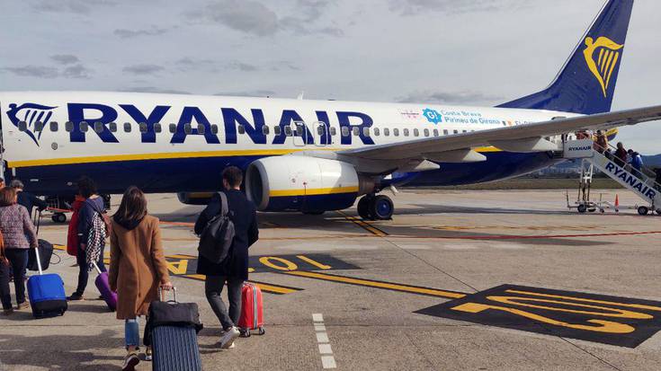 Ryanairri laguntzarik ez!