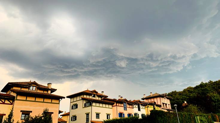 Zaparrada trumoitsuak arratsaldean