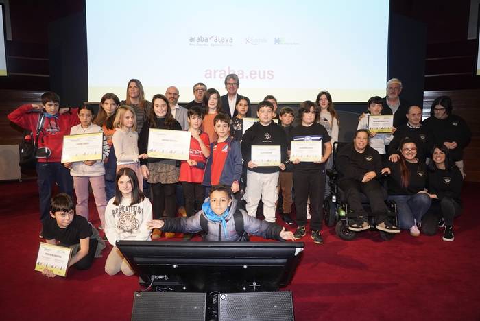 Hondakinak hobeto kudeatzen ikasi dute 200 bat ikaslek