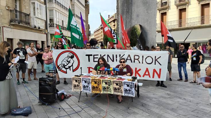 Hamaika ikuskizuni eragin diezaieke teknikarien grebak Gasteizen