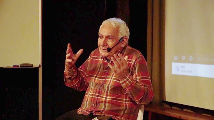 [AURRERAPENA] Joseba Sarrionandia: "Literaturak beti izan behar du konponente utopiko bat"