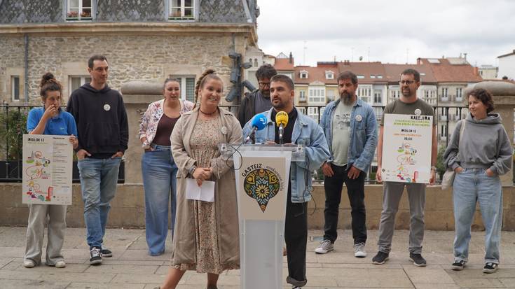 Ospakizunez harago, euskararentzako babesa eskatu dute