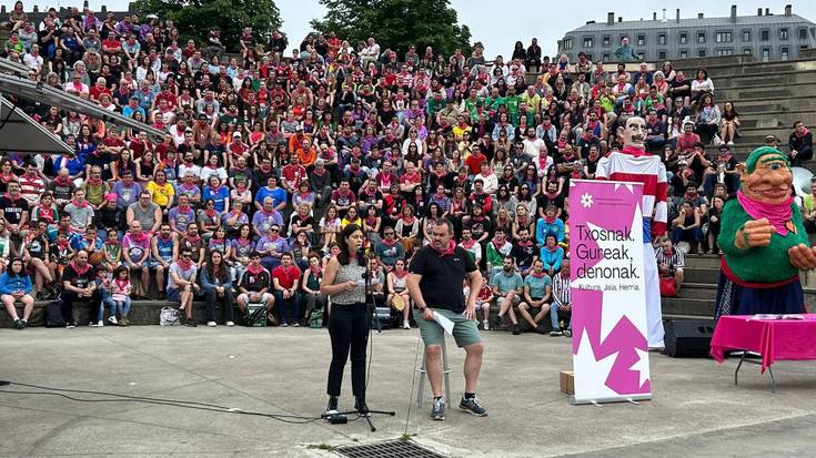 Txosnak ondare immaterial izendatzeko eskatu dute