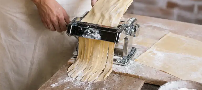 Pasta freskoa egiteko tailerra