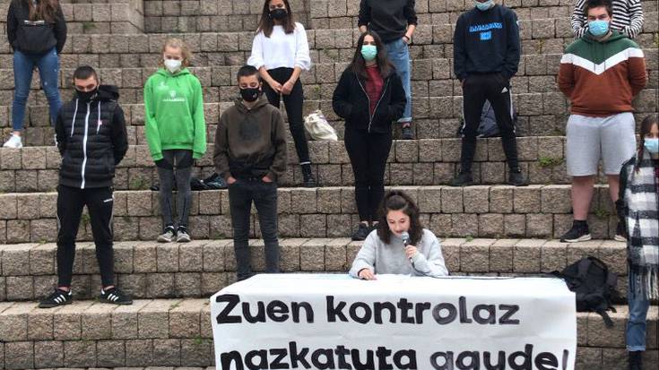 Gasteizko ikasle mugimenduaren aurkako "jazarpen poliziala" salatu du Ikamak