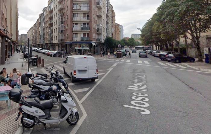 Judimendiko auzo elkarteak neurriak eskatu ditu bide segurtasun faltaren aurrean