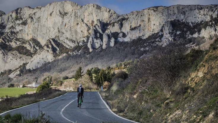 1.700 txirrindularitik gora izango dira larunbateko I. Orbea Gran Fondo proban