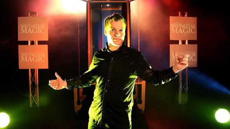 Sun Magoa: 'Bat, 2, hiru…Magia!'