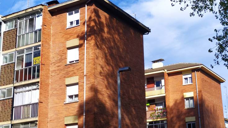 Erabili gabeko etxebizitza kopurua erdira jaitsi da Araban