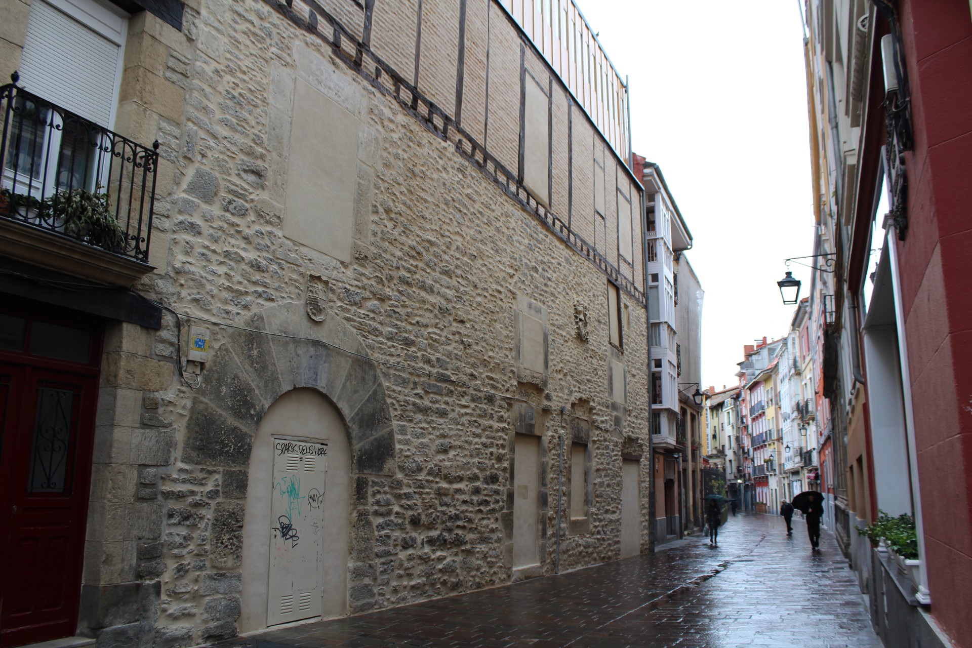 Gasteiz Antzokiaren proiektuaren idazkuntza eta obra esleitu ditu udal gobernuak