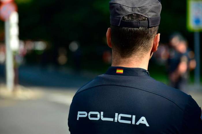 Urbinako txabolen arduraduna atxilotu du Espainiako Poliziak