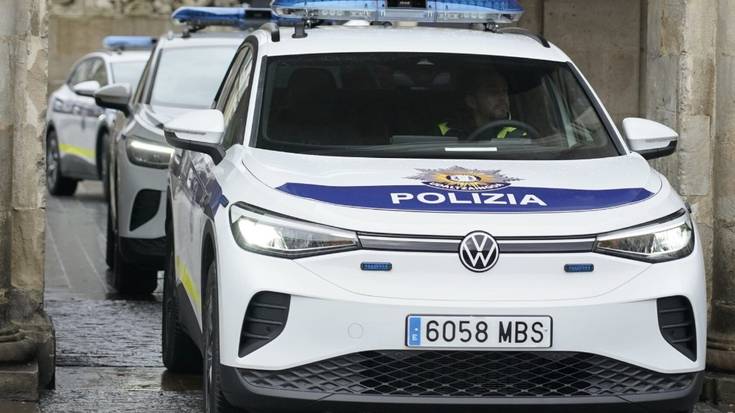 Zergatik pasatzen da Polizia nire etxe azpitik?