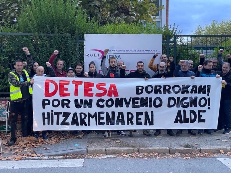 Akordioa lortu dute Detesan, ia hilabeteko grebaren ostean
