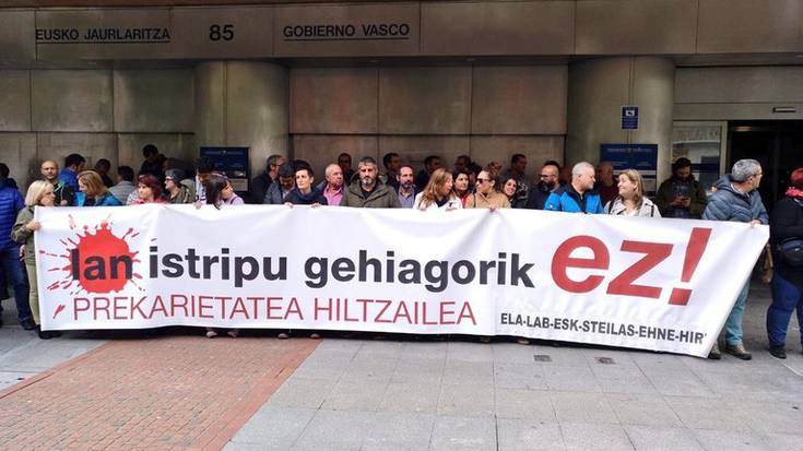 Gasteizko langile bat hil da eraikuntza bateko istripuan