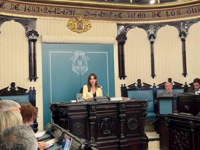 Gasteizen mila lokal etxebizitza bihurtzeko aukera zabaldu du Etxebarria alkateak