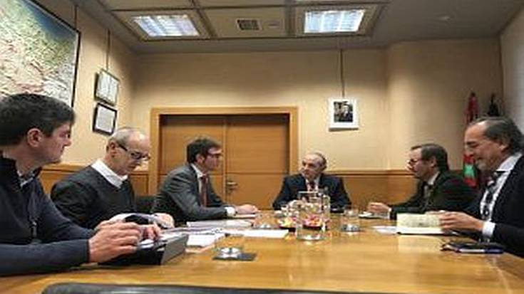 Alokairu sozialean jarriko dira hutsik dauden 40tik gora etxebizitza