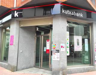 Kutxazainak eta bizuma etengo ditu Kutxabankek larunbat honetan