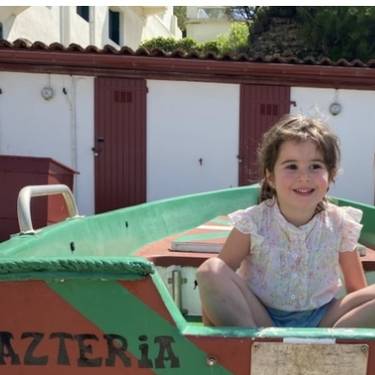 Elene Zarate Estarrona