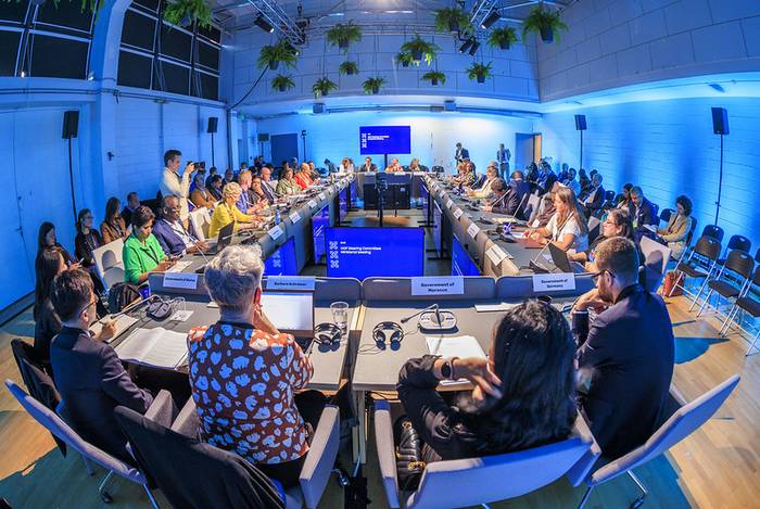 Gobernu Irekiari buruzko goi bilera Gasteizen dago jada