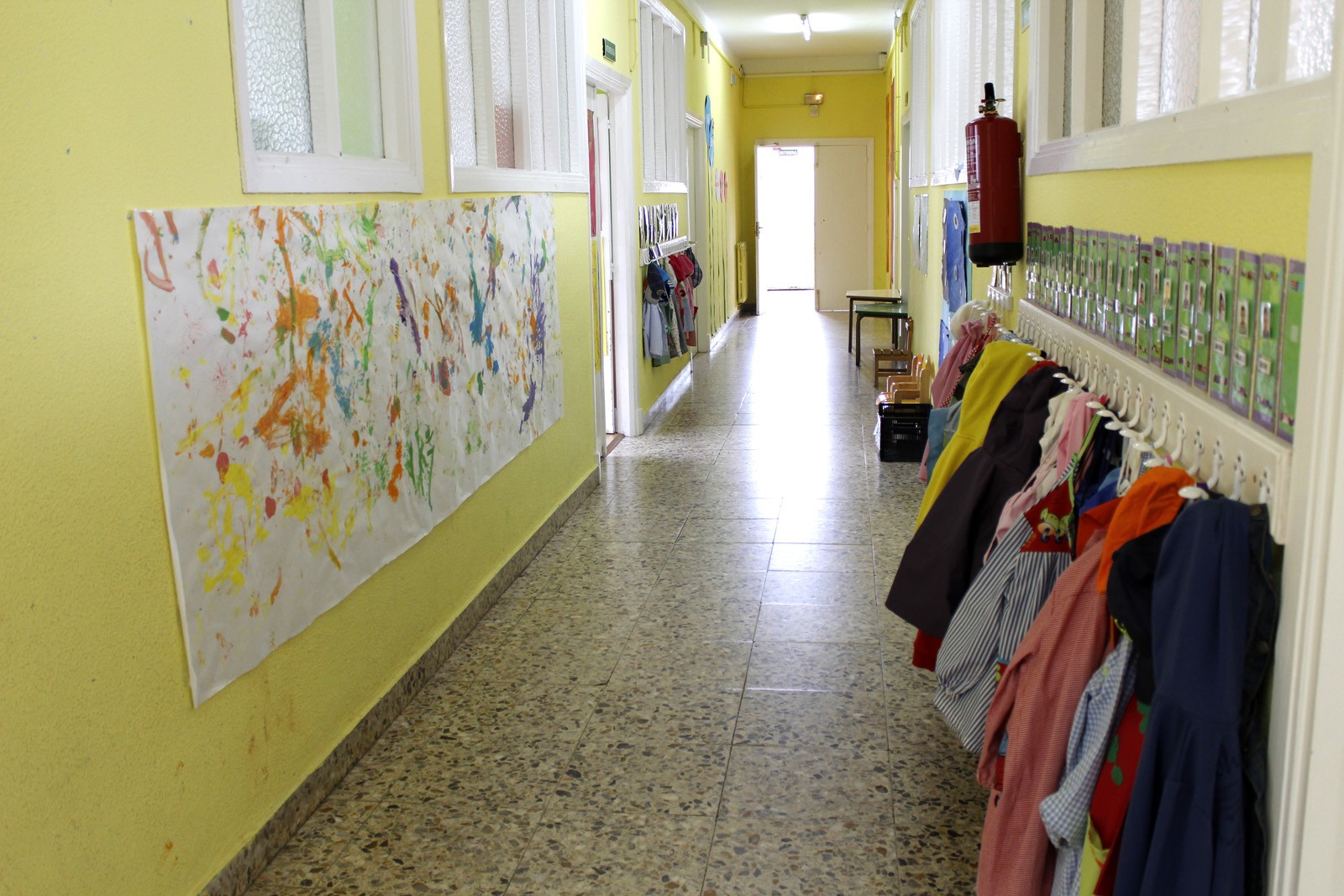 Eskolen aldi baterako etenaldia luzatuko du Jaurlaritzak