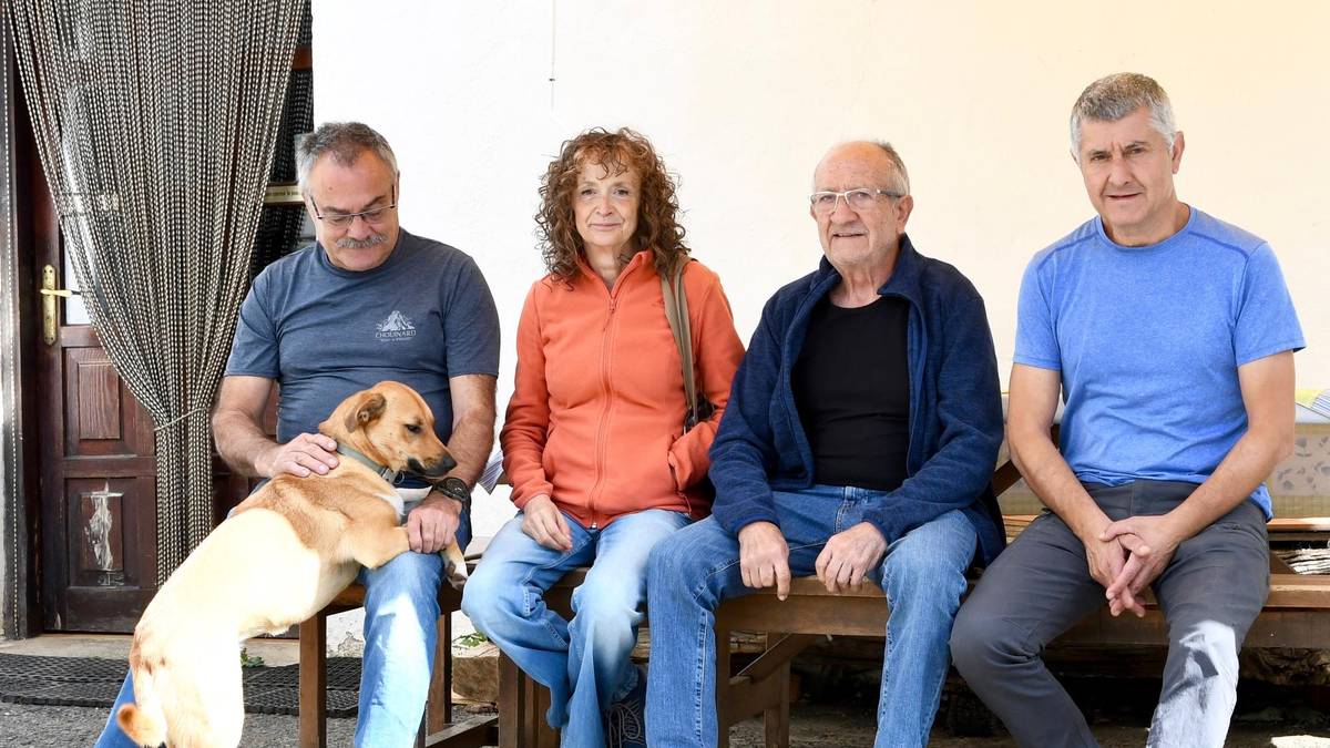 Adinari beste etxe bat: libre eta lagunduta