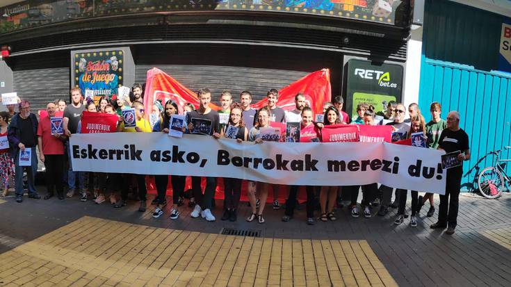 Judimendiko joko aretoa itxi egin dute