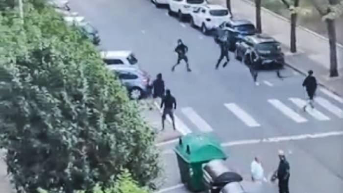 Alaves-Betis partidaren aurreko istiluak gaitzetsi dituzte PSE, PP, EAJ eta Elkarrekin taldeek