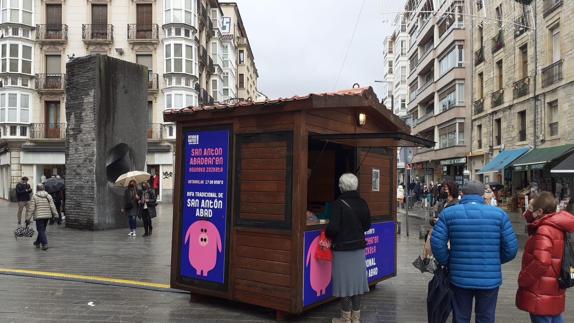 Astebete falta da San Antoneko zozketarako txartelak erosteko