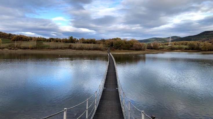 Estalita, ostarte batzuekin