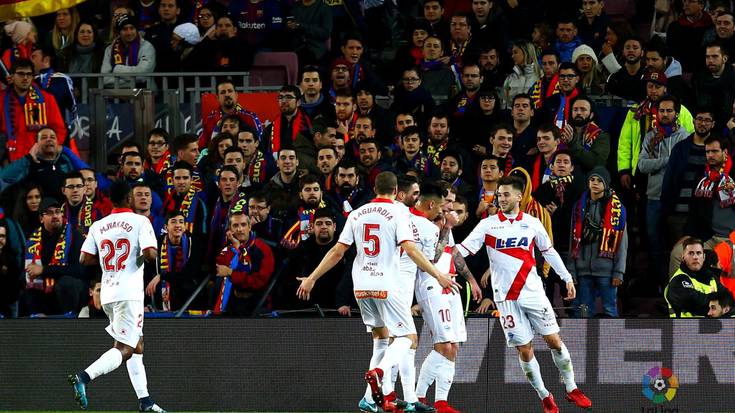 Alavesek egindako partida, txapela kentzeko modukoa