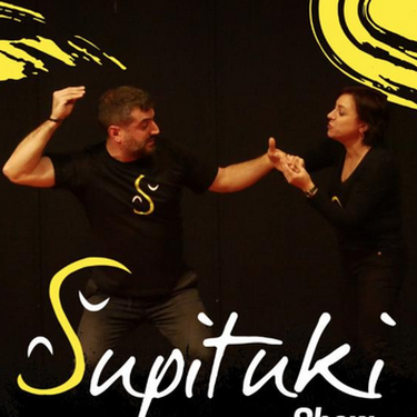 'Supituki' antzerki saio inprobisatua