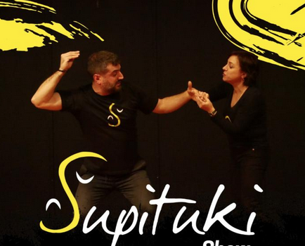 'Supituki' antzerki saio inprobisatua