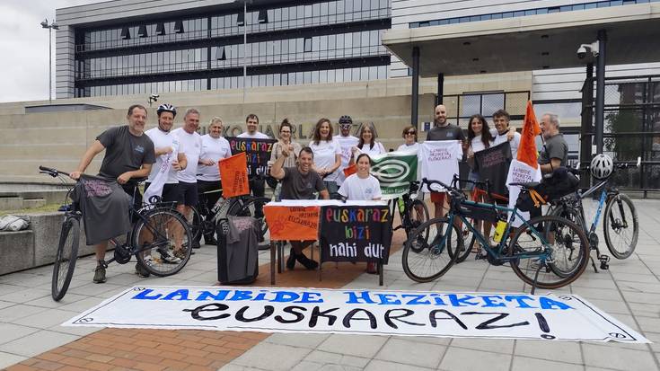 Lanbide Heziketa euskalduntzeko "plan estrategiko bat" galdegin dute