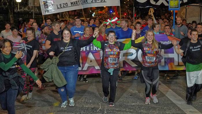 Konpromisoa ere ikasten da