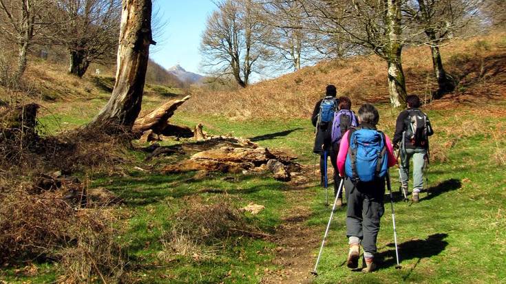 Aizkorri dute lehen helmuga