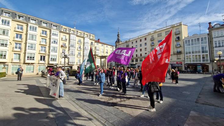 Erresidentzietan blokeoa gainditzeko proposamena aurkeztu dute sindikatuek