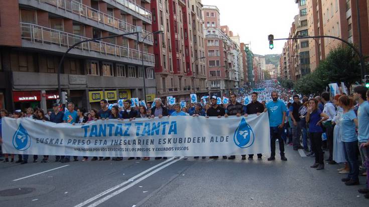 Sei arabar epaituko dituzte "ETAren espetxe frontea" osatzea egotzita