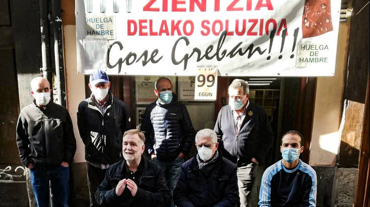 Bertan behera utzi dute Iruña-Veleia auzia argitzearen aldeko gose greba