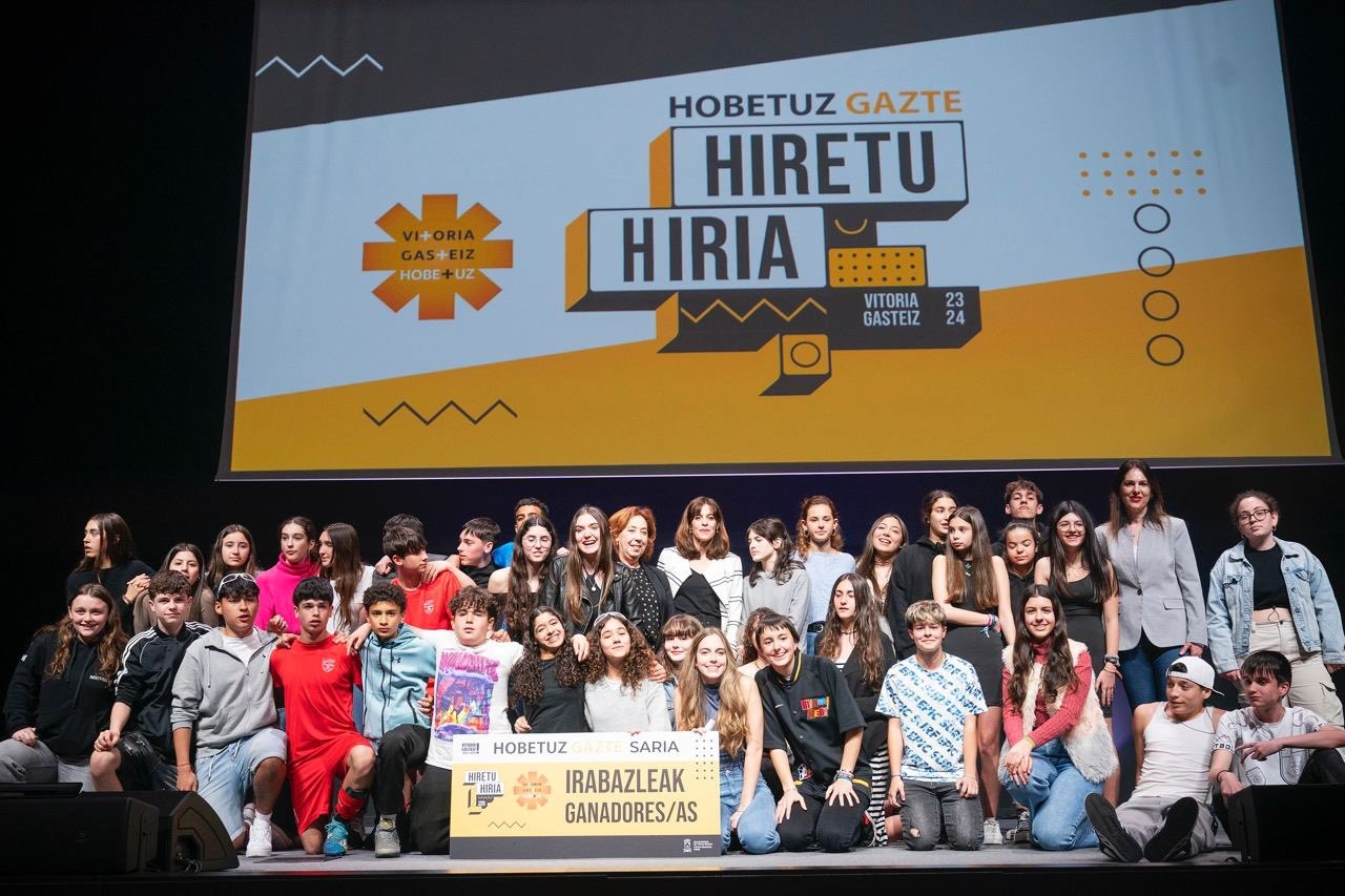 Hiretu Hiriaren galan, ez bereziki 'harro herri'